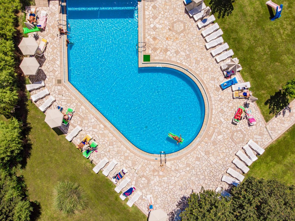 Hotel Palmyra Argassi Exteriör bild